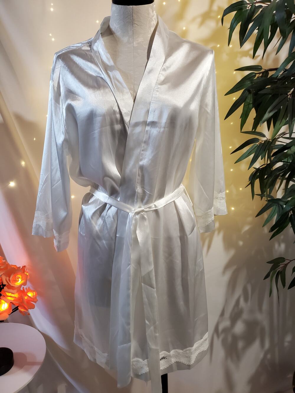 Ekouaer Lace-Trim Kimono Style Short Satin Robe Women's M Sleepwear 3/4 Sleeve